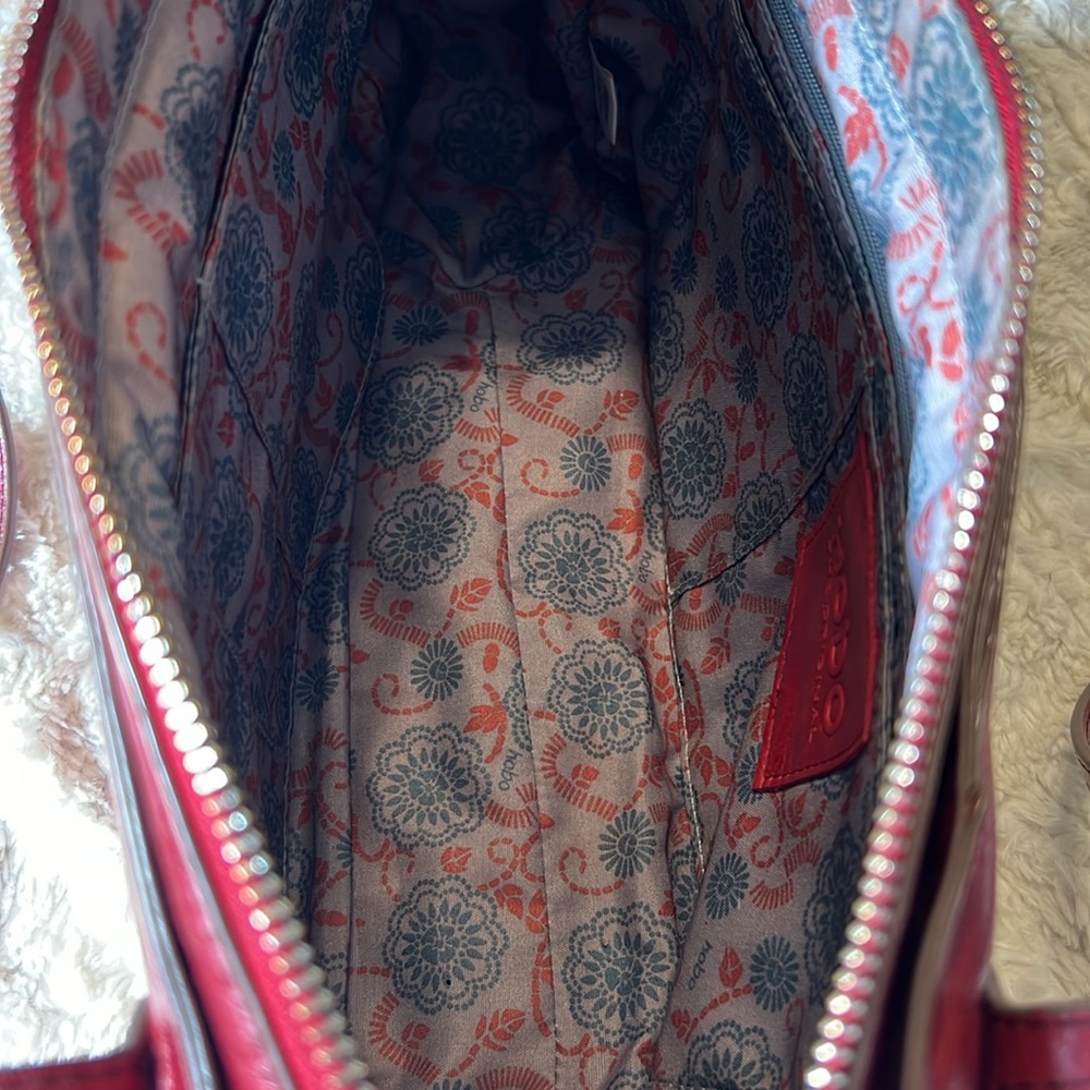 Vintage HOBO bags Friar in crimson - Picture 9 of 16